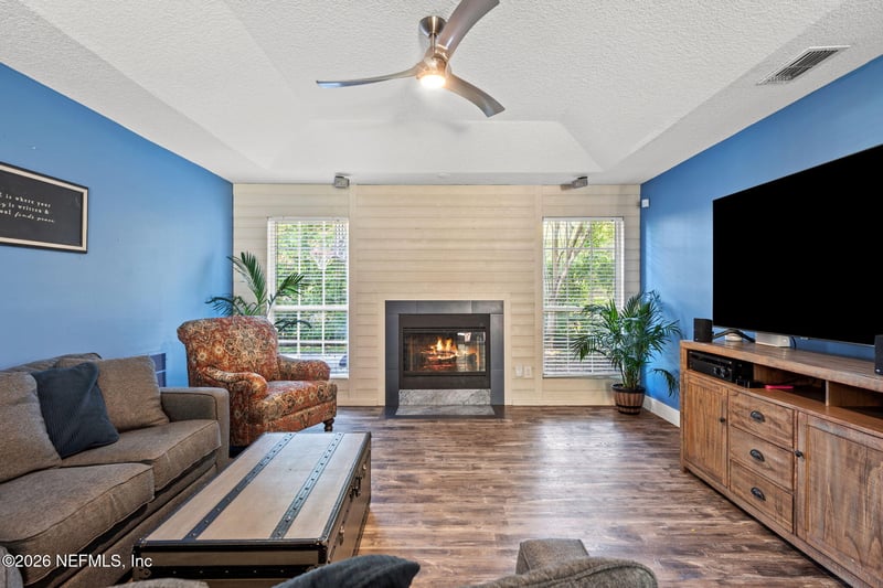 1565 Chain Fern Way, Fleming Island, FL 32003