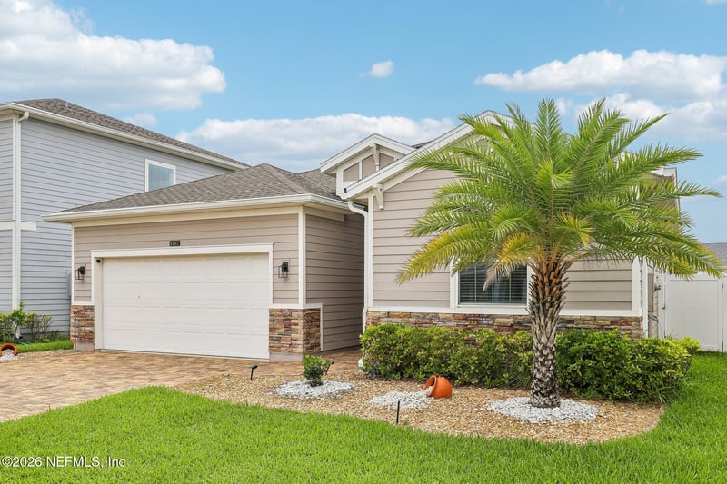 1567 Mathews Manor Dr, Jacksonville, FL 32211