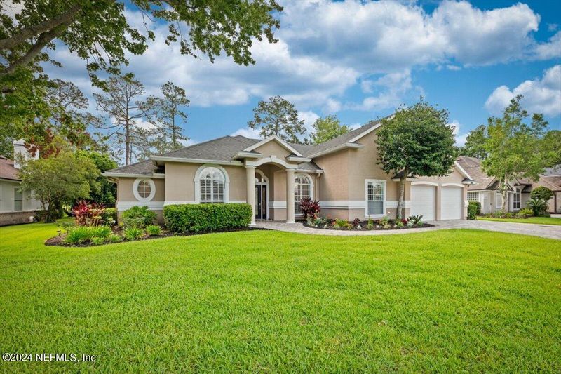 1572 Misty Lake Dr, Fleming Island, FL 32003