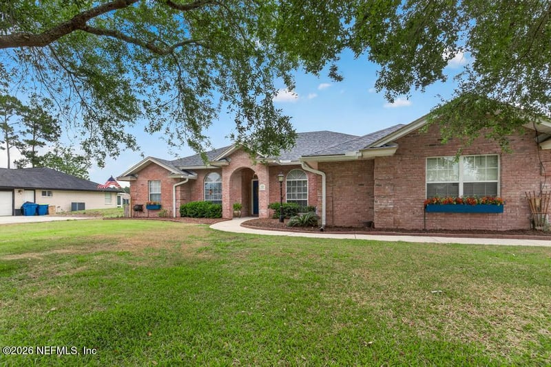 15755 Northside Dr E, Jacksonville, FL 32218