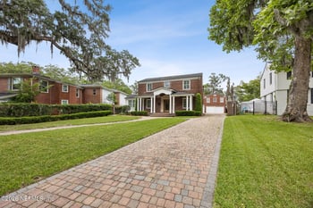 1579 Alexandria Pl N, Jacksonville, FL 32207