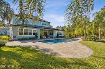 158 Blue Sky Dr, St Johns, FL 32259