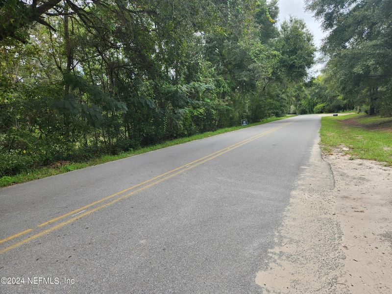 158 Putnam Loop Rd, Melrose, FL 32666