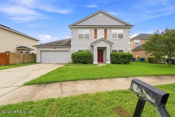 15827 Canoe Creek Dr, Jacksonville, FL 32218