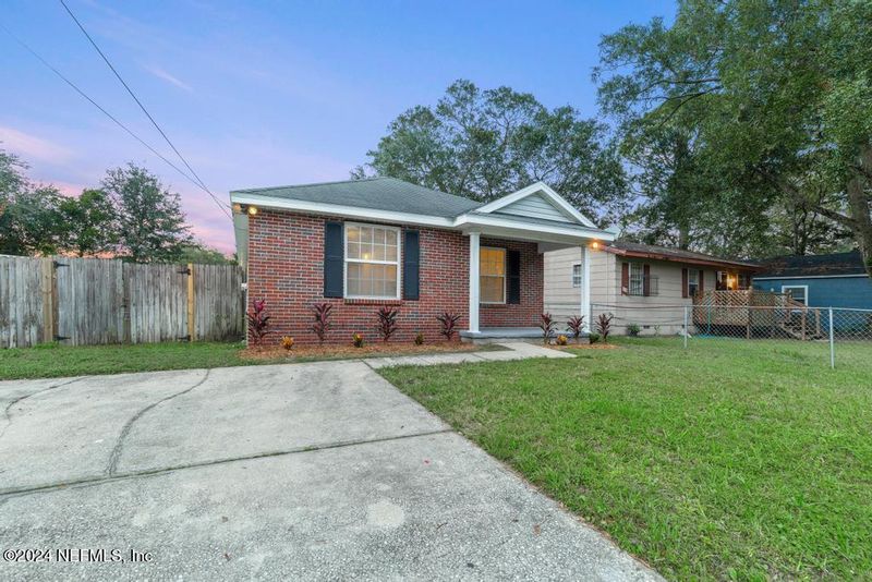 1585 17th St, Jacksonville, FL 32209