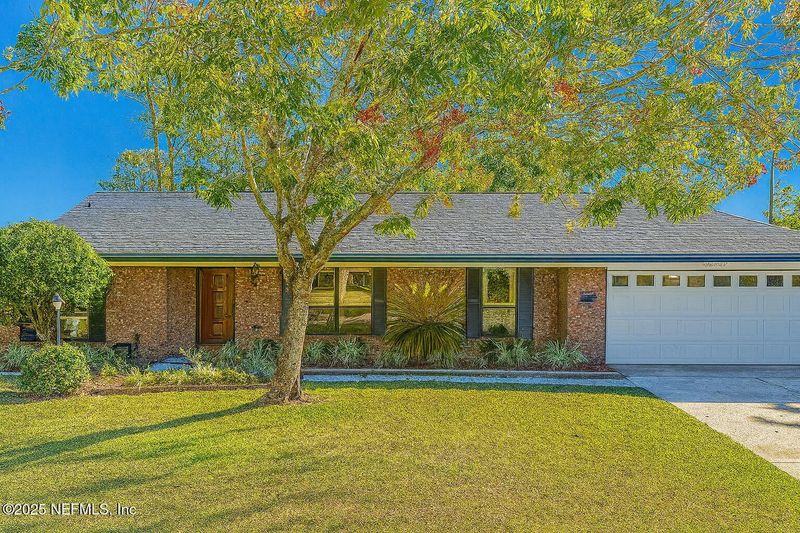 1586 Bristol Pl, Orange Park, FL 32073