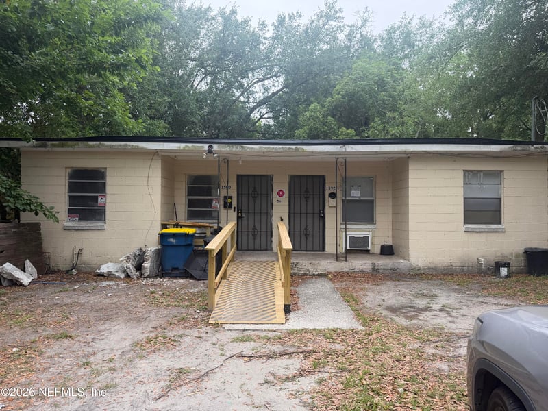1590 W 28th St, Jacksonville, FL 32209