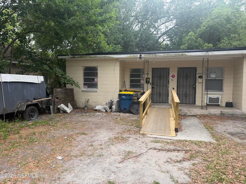 1590 W 28th St, Jacksonville, FL 32209