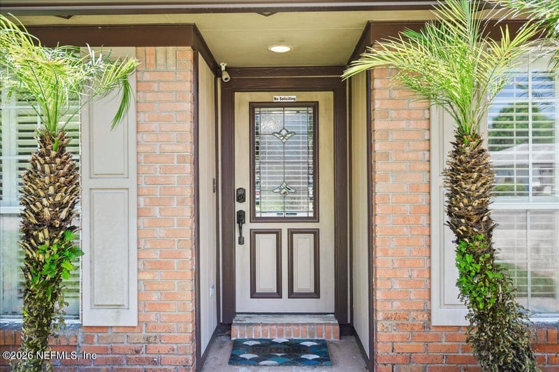 1594 Point Park Dr E, Jacksonville, FL 32225