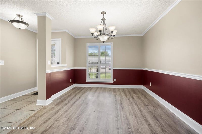 1594 Point Park Dr E, Jacksonville, FL 32225
