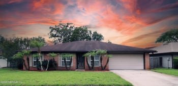1594 Point Park Dr E, Jacksonville, FL 32225