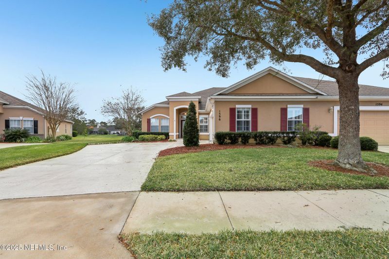 1596 Calming Water Dr, Fleming Island, FL 32003