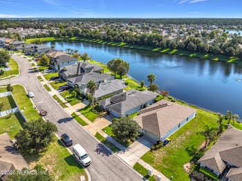 15971 Hutton Ln, Jacksonville, FL 32218