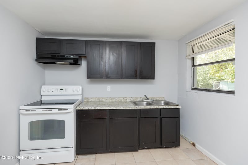 1598 W 33rd St, Jacksonville, FL 32209