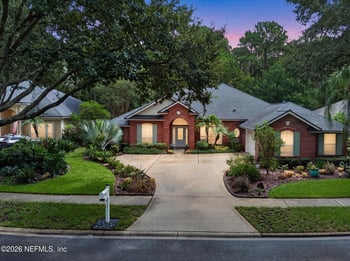 160 Parkside Dr, St Augustine, FL 32095