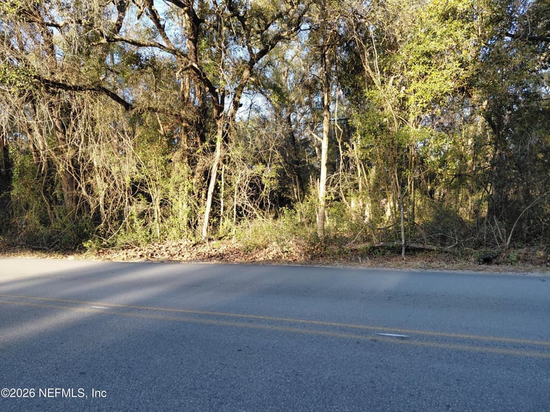 160 Putnam Loop Rd, Melrose, FL 32666