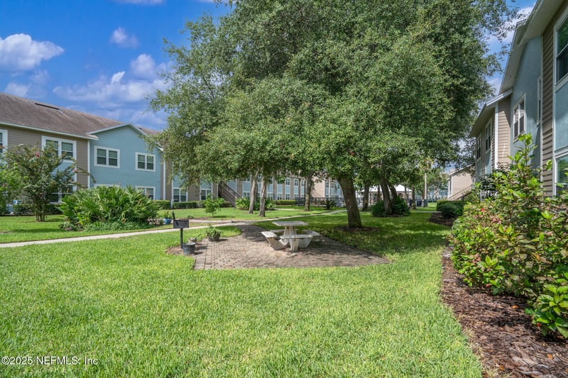 1601 Nectarine St #F5, Fernandina Beach, FL 32034