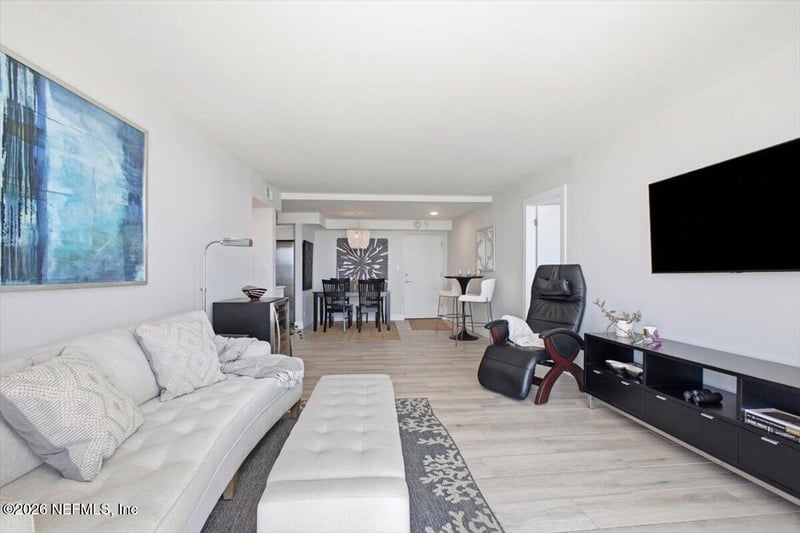 1601 Ocean Dr S #106, Jacksonville Beach, FL 32250
