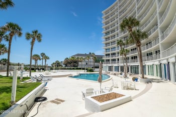 1601 Ocean Dr S #203, Jacksonville Beach, FL 32250