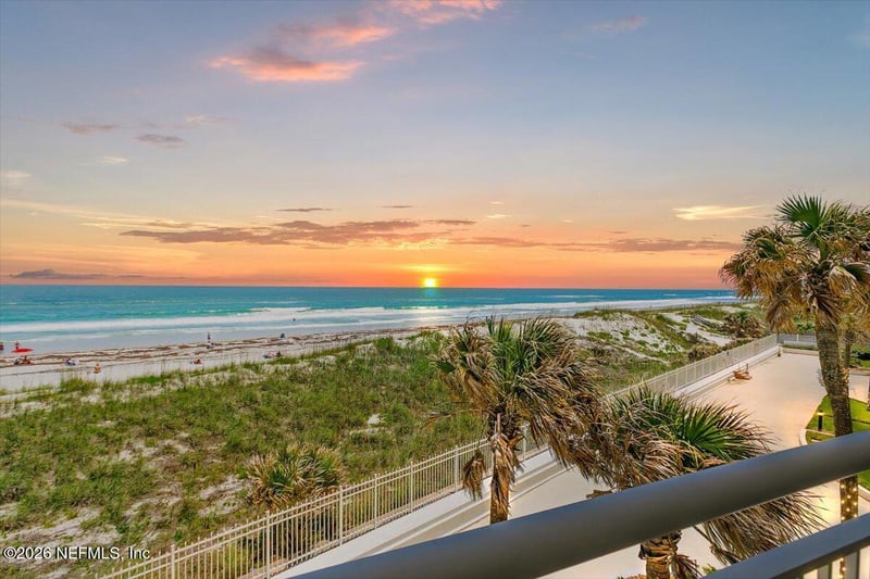 1601 Ocean Dr S #205, Jacksonville Beach, FL 32250