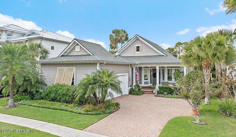 1602 Maritime Oak Dr, Atlantic Beach, FL 32233