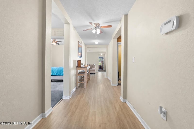 16054 Hutton Ln, Jacksonville, FL 32218
