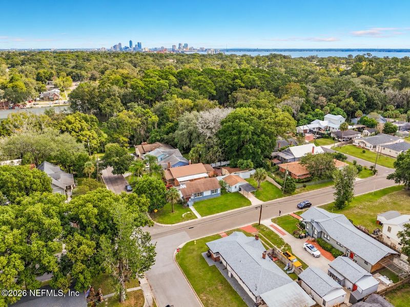 1607 Pinegrove Ave, Jacksonville, FL 32205