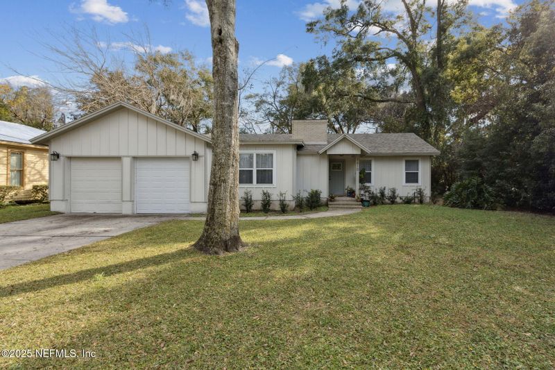 1610 Davidson St, Jacksonville, FL 32207