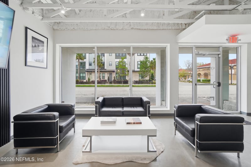 1611 Atlantic Blvd, Jacksonville, FL 32207