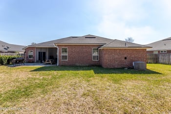 1612 Kilchurn Rd, Jacksonville, FL 32221