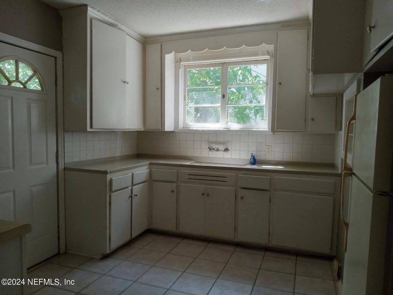 1614 Mayfair Rd, Jacksonville, FL 32207