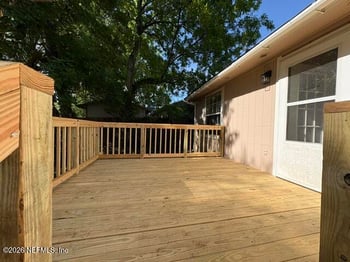 1614 Ponderosa Pine Dr E, Jacksonville, FL 32225