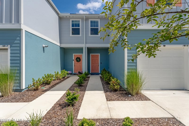 1615 Cluny Rd, Jacksonville, FL 32218