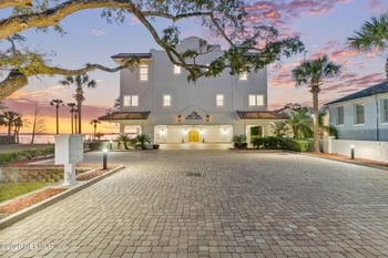 1616 River Rd #101, Jacksonville, FL 32207