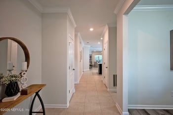 16161 Alison Creek Dr, Jacksonville, FL 32218