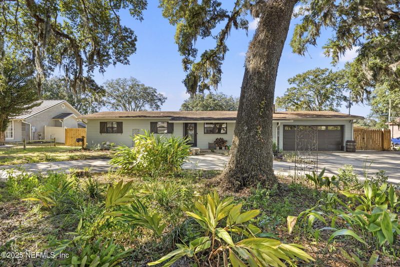 1618 Hammond Blvd, Jacksonville, FL 32221