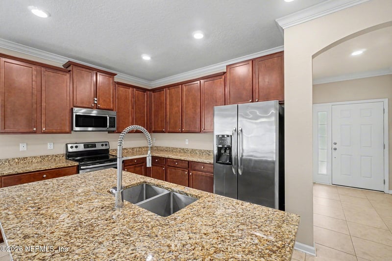 16181 Dowing Creek Dr, Jacksonville, FL 32218