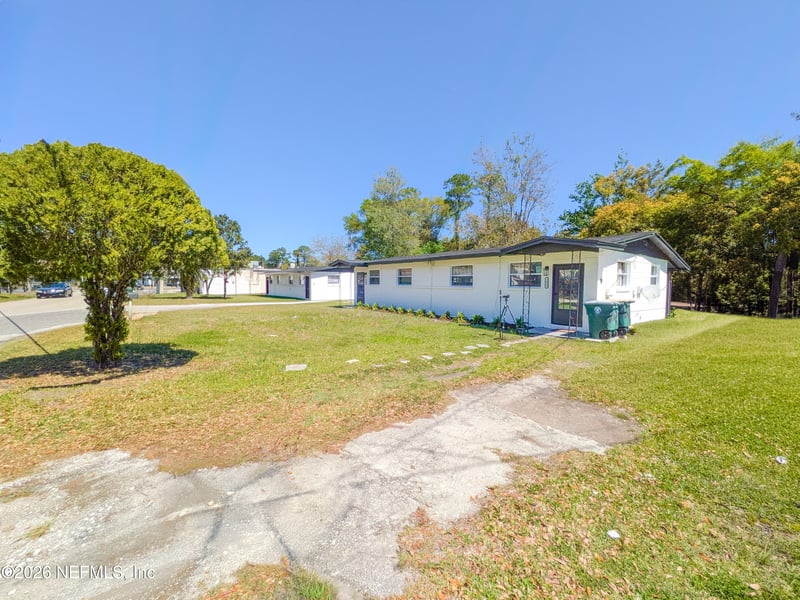 1621 Brookview Dr S, Jacksonville, FL 32246