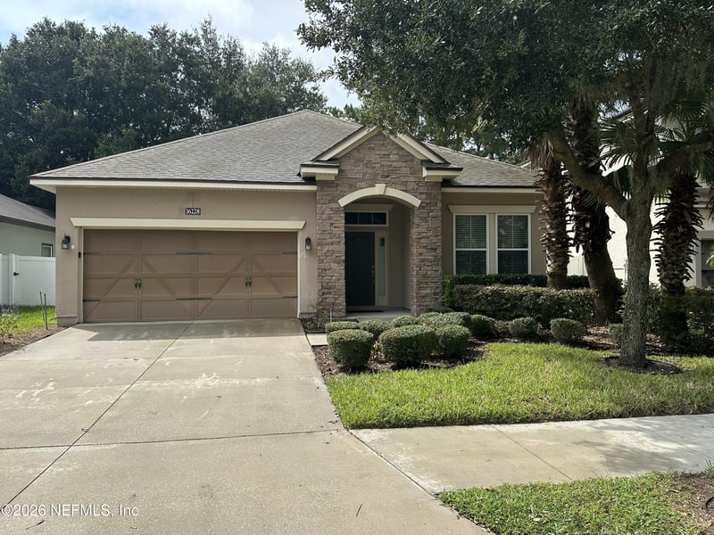 16228 Dowing Creek Dr, Jacksonville, FL 32218