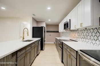 1623 West Rd, Jacksonville, FL 32216