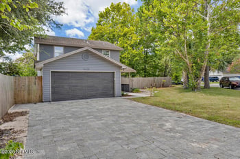 1625 Ashmore Green Dr, Jacksonville, FL 32246