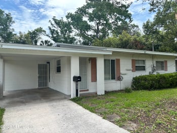 1629 Griflet Rd, Jacksonville, FL 32211