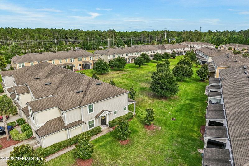 163 Nelson Ln, St Johns, FL 32259