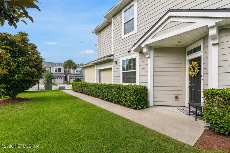 163 Nelson Ln, St Johns, FL 32259