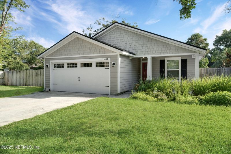 1632 Bermuda Rd, Jacksonville, FL 32224