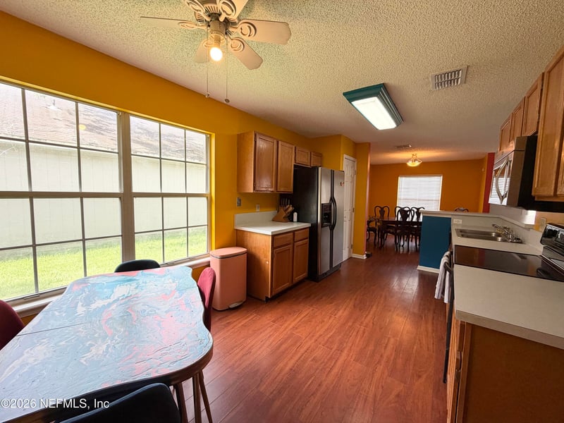 1634 Spring Oaks Ln, Jacksonville, FL 32221