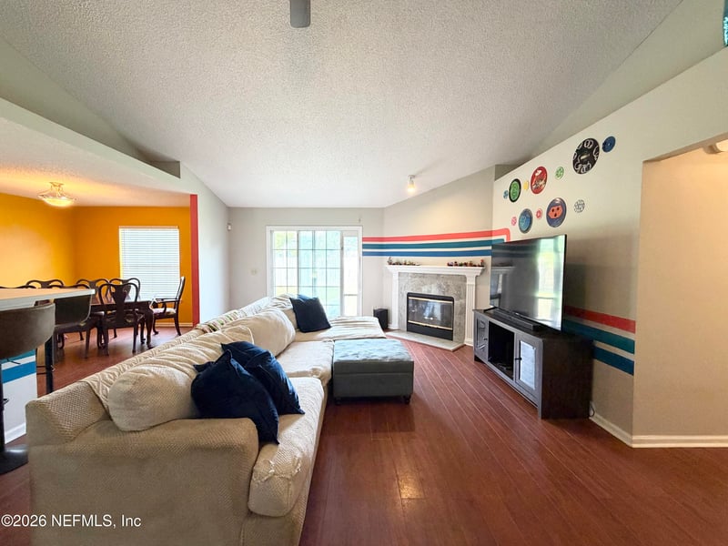 1634 Spring Oaks Ln, Jacksonville, FL 32221
