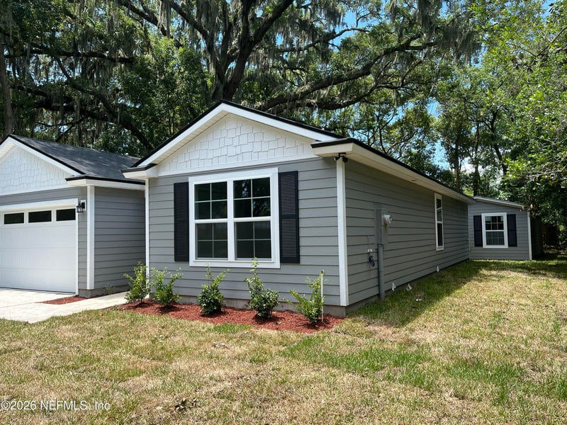 1634 Valencia Dr, Jacksonville, FL 32207