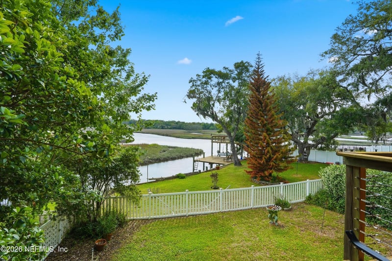1636 Hammock Cir W, Jacksonville, FL 32225