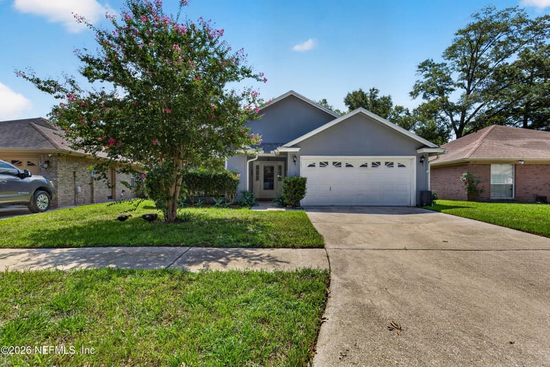 1641 Spring Oaks Ln, Jacksonville, FL 32221